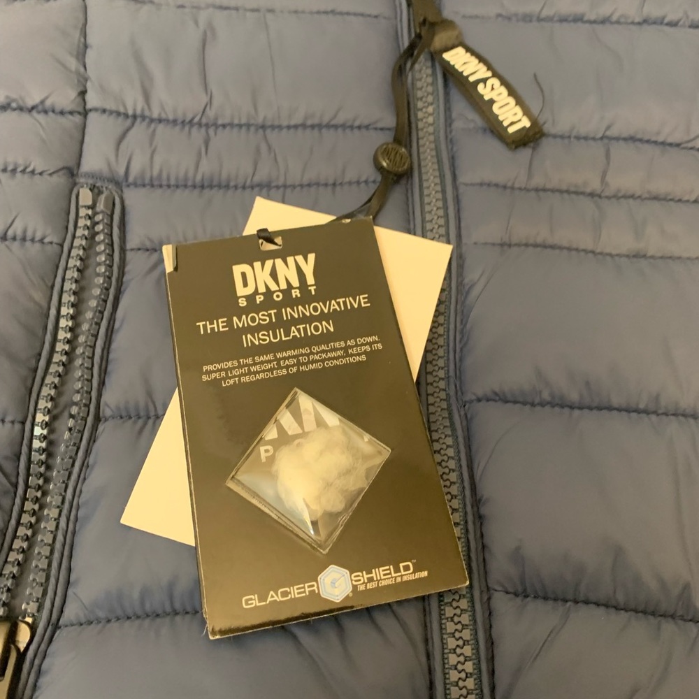 DKNY Sport Puffer Jacket - Picture 4 of 9